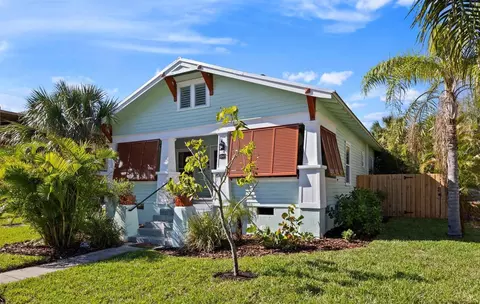 3547 6th St S, Saint Petersburg, FL 33705