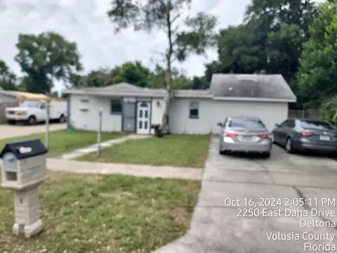 2250 E Dana Dr, Deltona, FL 32738