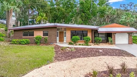 1755 Sunset Dr, Clermont, FL 34711