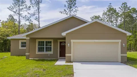 7810 N Sarazen Dr, Citrus Springs, FL 34434
