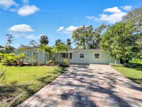 2410 Sanford Ave, Sanford, FL 32771