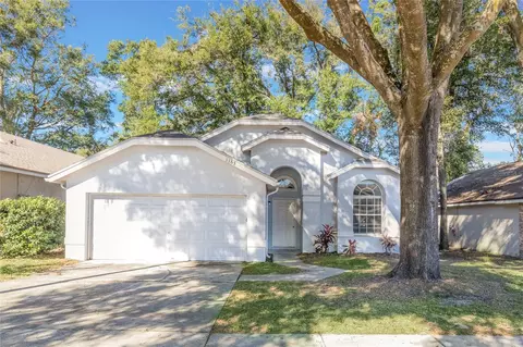 1163 Whispering Winds Ct, Apopka, FL 32703