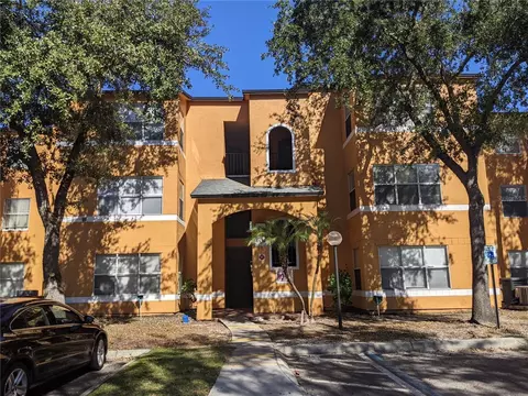 4524 Commander Dr #1618, Orlando, FL 32822