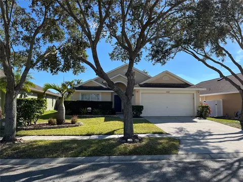 10887 Flycast Cir, Orlando, FL 32825