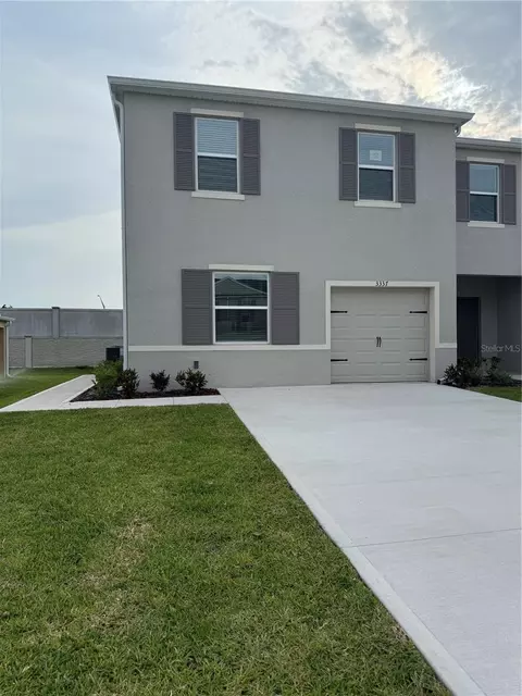 3337 Private Oak Dr, Apopka, FL 32703