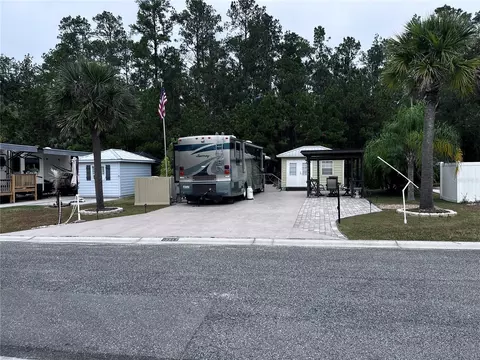 10343 NE 28th Loop, Silver Springs, FL 34488