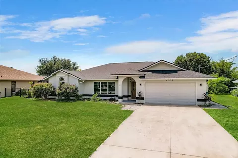 7384 Van Lake Dr, Englewood, FL 34224