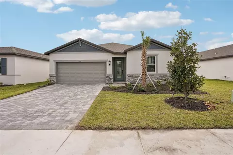 104 Runaway Field Ave, Nokomis, FL 34275