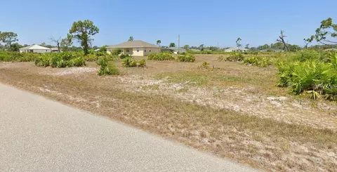 26 Dock Dr, Placida, FL 33946 photo 2
