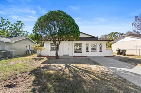 3384 Harry St, Apopka, FL 32712
