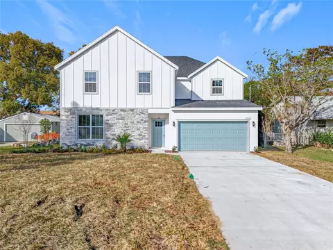 12515 Blue Heron Way, Leesburg, FL 34788