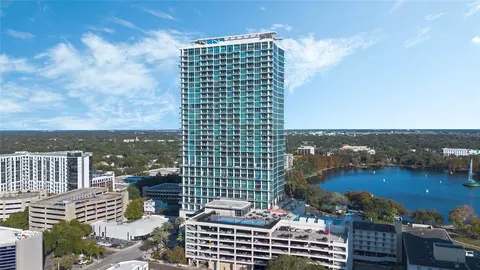 150 E Robinson St #4A-15, Orlando, FL 32801