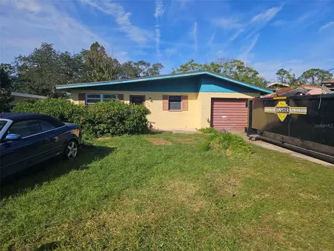 412 S Willow Ave, Port Orange, FL 32127