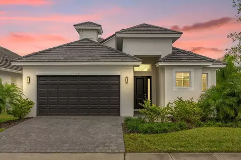 104 Hampton Loop, Davenport, FL 33837