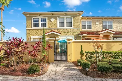 2942 Bella Vista Dr, Davenport, FL 33897