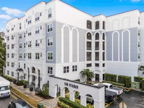 304 E South St #2022, Orlando, FL 32801