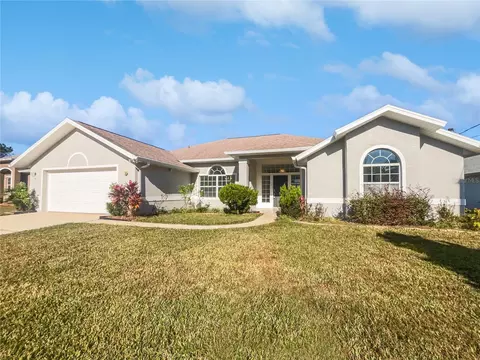 10 Ferngate Ln, Palm Coast, FL 32137