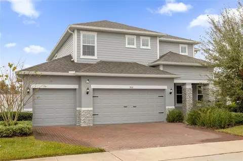 902 Lady Bird Ln, Orange City, FL 32763