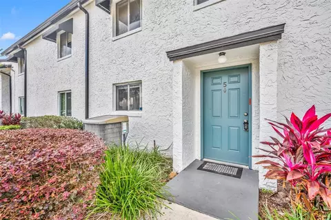 4309 S Semoran Blvd #5, Orlando, FL 32822