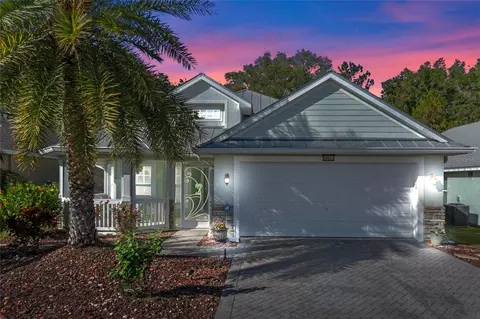 28023 Cypress Springs Loop, Okahumpka, FL 34762