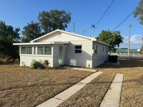 904 Avenue A, Haines City, FL 33844