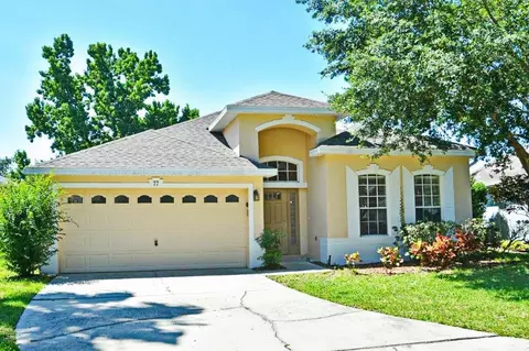 77 Spring Glen Dr, Debary, FL 32713