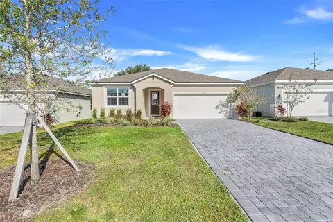 1731 Carnelian St, Deland, FL 32720