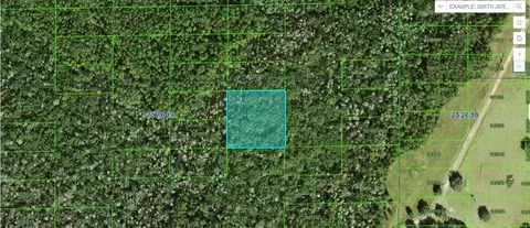 Commonwealth Avenue N, Polk City, FL 33868