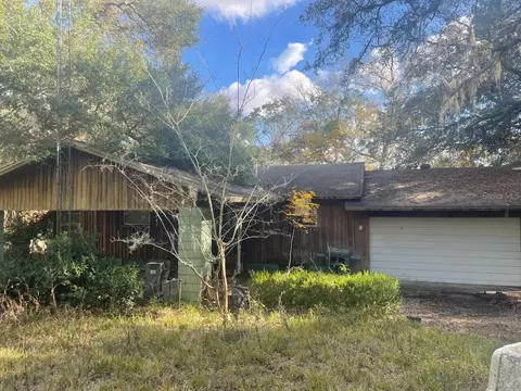 6749 SE 83rd St, Trenton, FL 32693