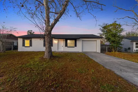 14109 Newcomb Ave, Orlando, FL 32826