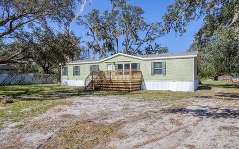 12208 Glenhill Dr, Riverview, FL 33569