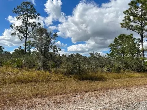 1126 Erwin St, Lake Placid, FL 33852