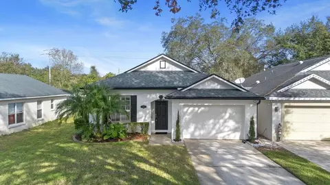 927 Pecan St, Oviedo, FL 32765