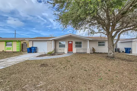 3531 Oxford Dr, Holiday, FL 34691