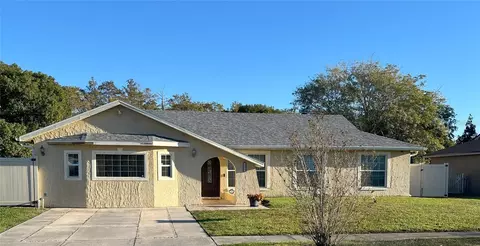 12037 Georgia Woods Ct, Orlando, FL 32824