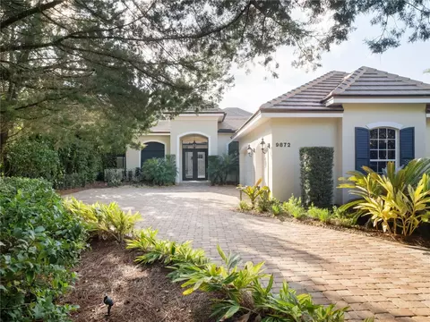 9872 Covent Garden Dr, Orlando, FL 32827
