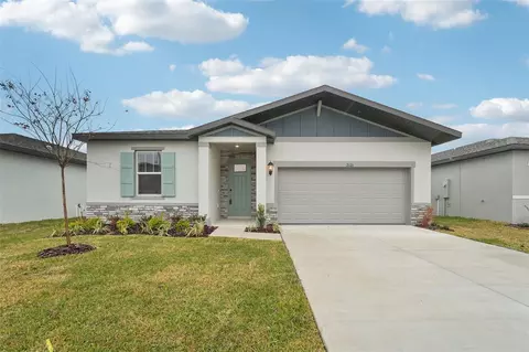 2121 Rosewood Dr, Bartow, FL 33830