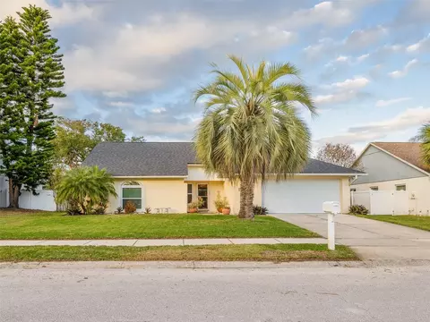 1026 Beckstrom Dr, Oviedo, FL 32765