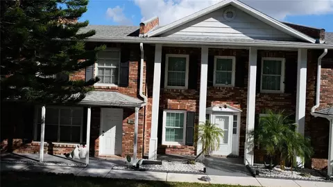 5850 Cypress Gardens Blvd #304, Winter Haven, FL 33884
