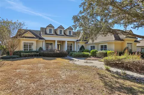 25546 High Hampton Cir, Sorrento, FL 32776