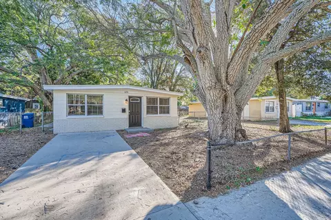 634 Newton Ave S, Saint Petersburg, FL 33701