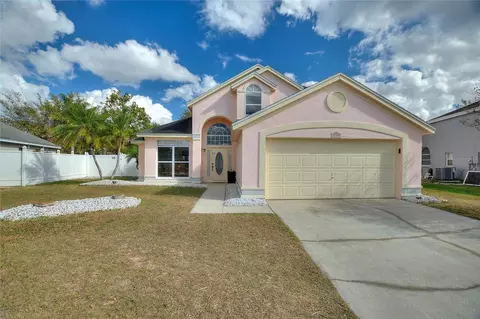 2908 Pembridge St, Kissimmee, FL 34747