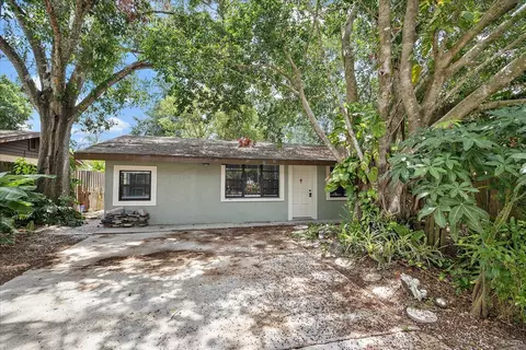4135 Bell Ave, Sarasota, FL 34231