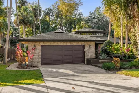 304 Hermits Trl, Altamonte Springs, FL 32701