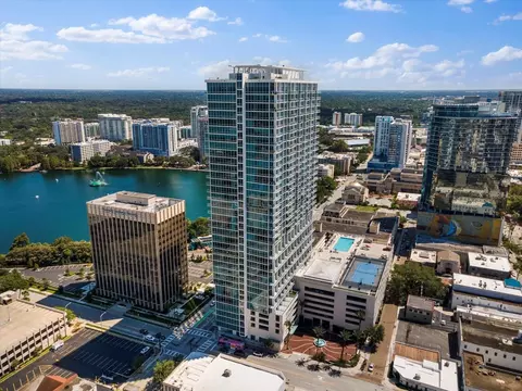 150 E Robinson St #802, Orlando, FL 32801