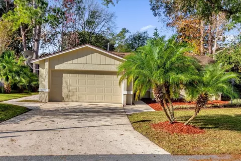 870 Falkirk Dr, Winter Springs, FL 32708