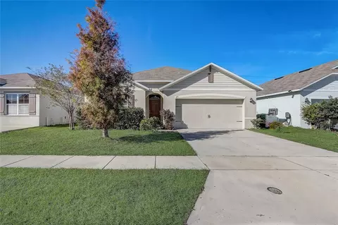 273 St Georges Cir, Eagle Lake, FL 33839