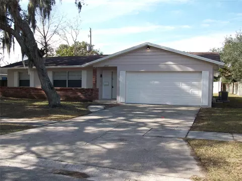 2432 Locke Ave, Orlando, FL 32818