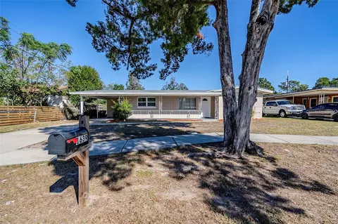1639 Hialeah St, Orlando, FL 32808