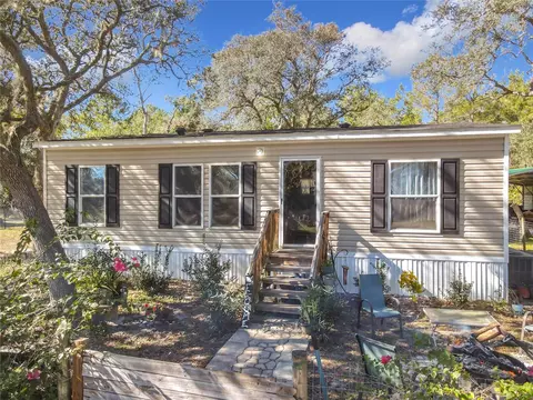 43503 Dixie Dr, Paisley, FL 32767